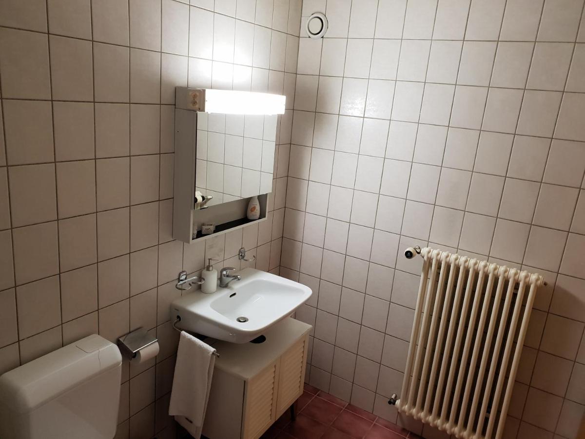 Auberge De Ballens Екстериор снимка