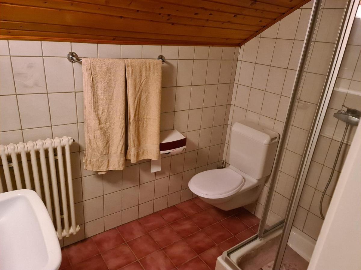 Auberge De Ballens Екстериор снимка