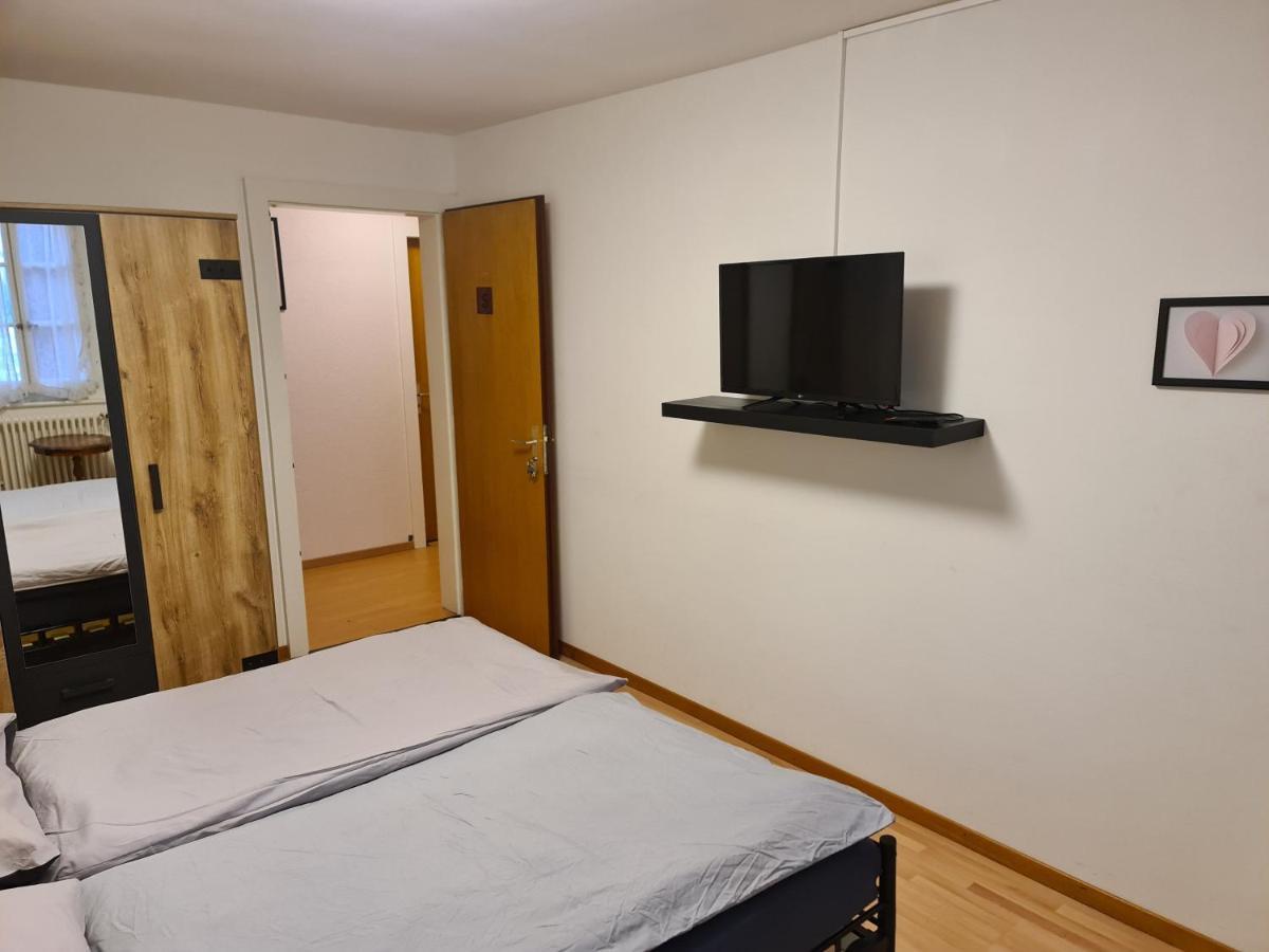 Auberge De Ballens Екстериор снимка