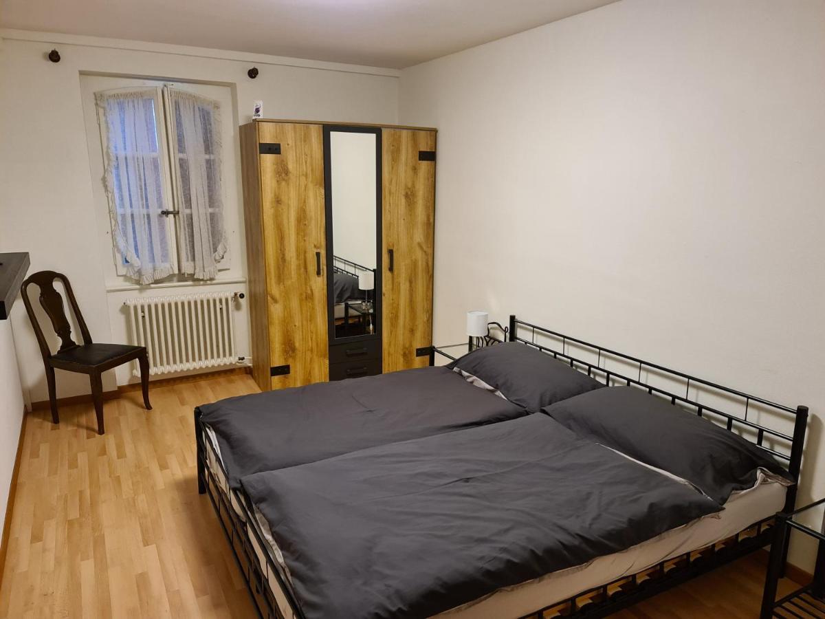 Auberge De Ballens Екстериор снимка