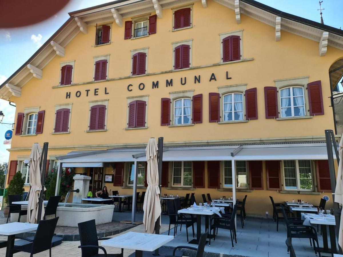 Auberge De Ballens Екстериор снимка