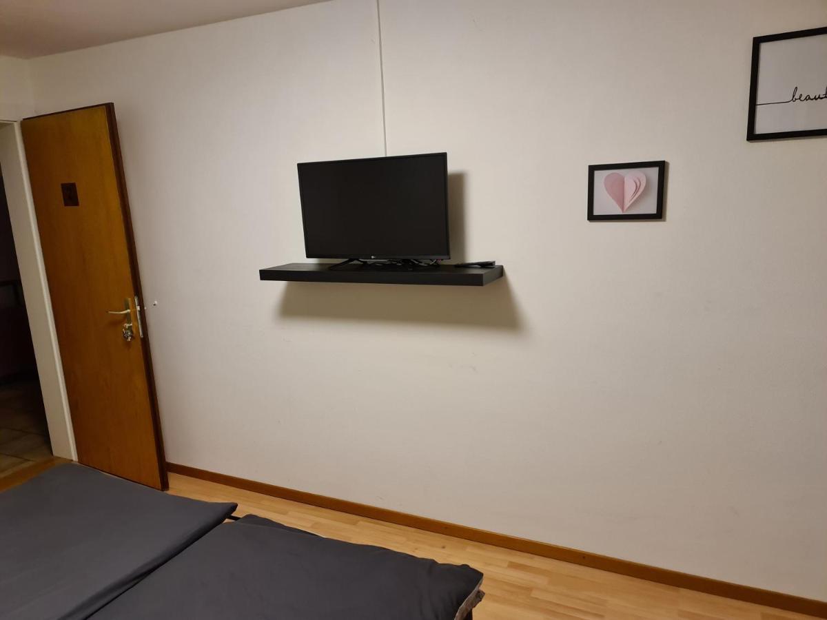 Auberge De Ballens Екстериор снимка